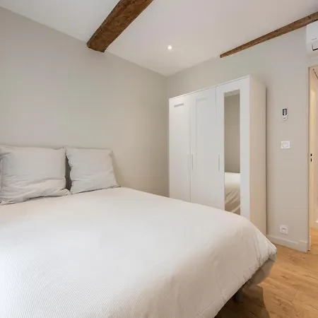 1 Neuf Sur Le Port A Cote De La Apartman Saint-Raphaël