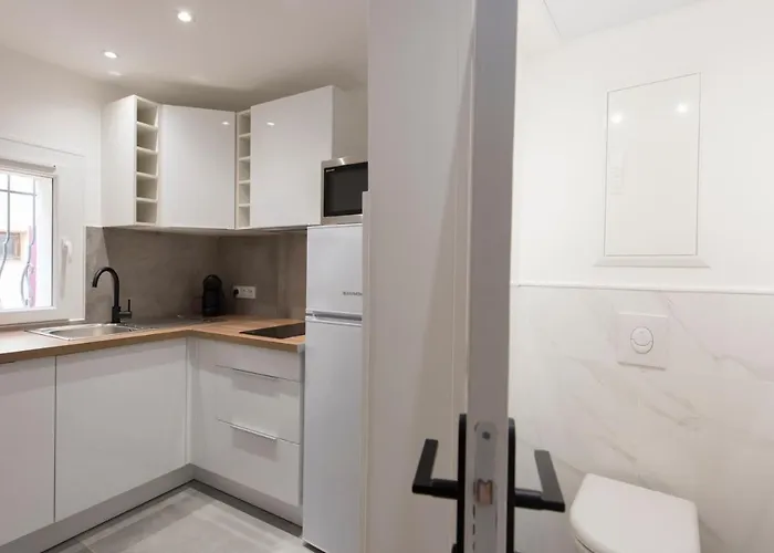 1 Neuf Sur Le Port A Cote De La Apartament